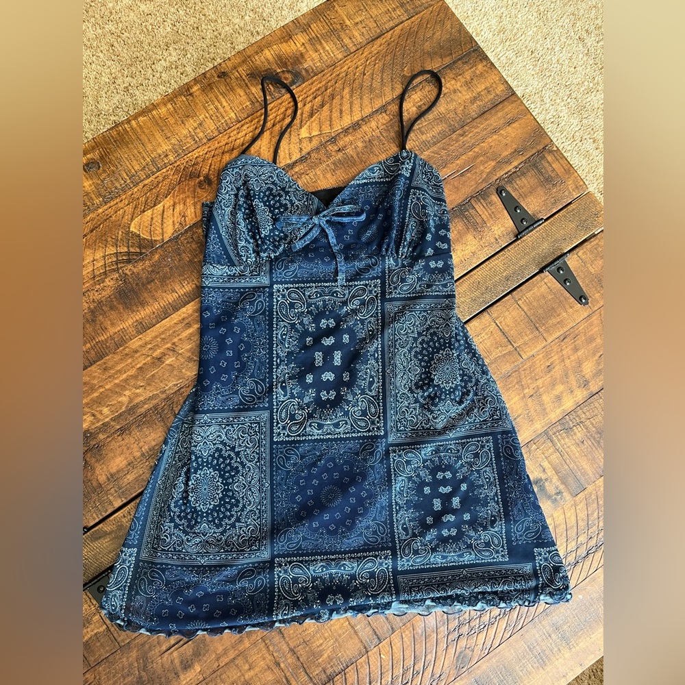 Urban Outfitters Bandana Print Mini Dress - Picture 2 of 4